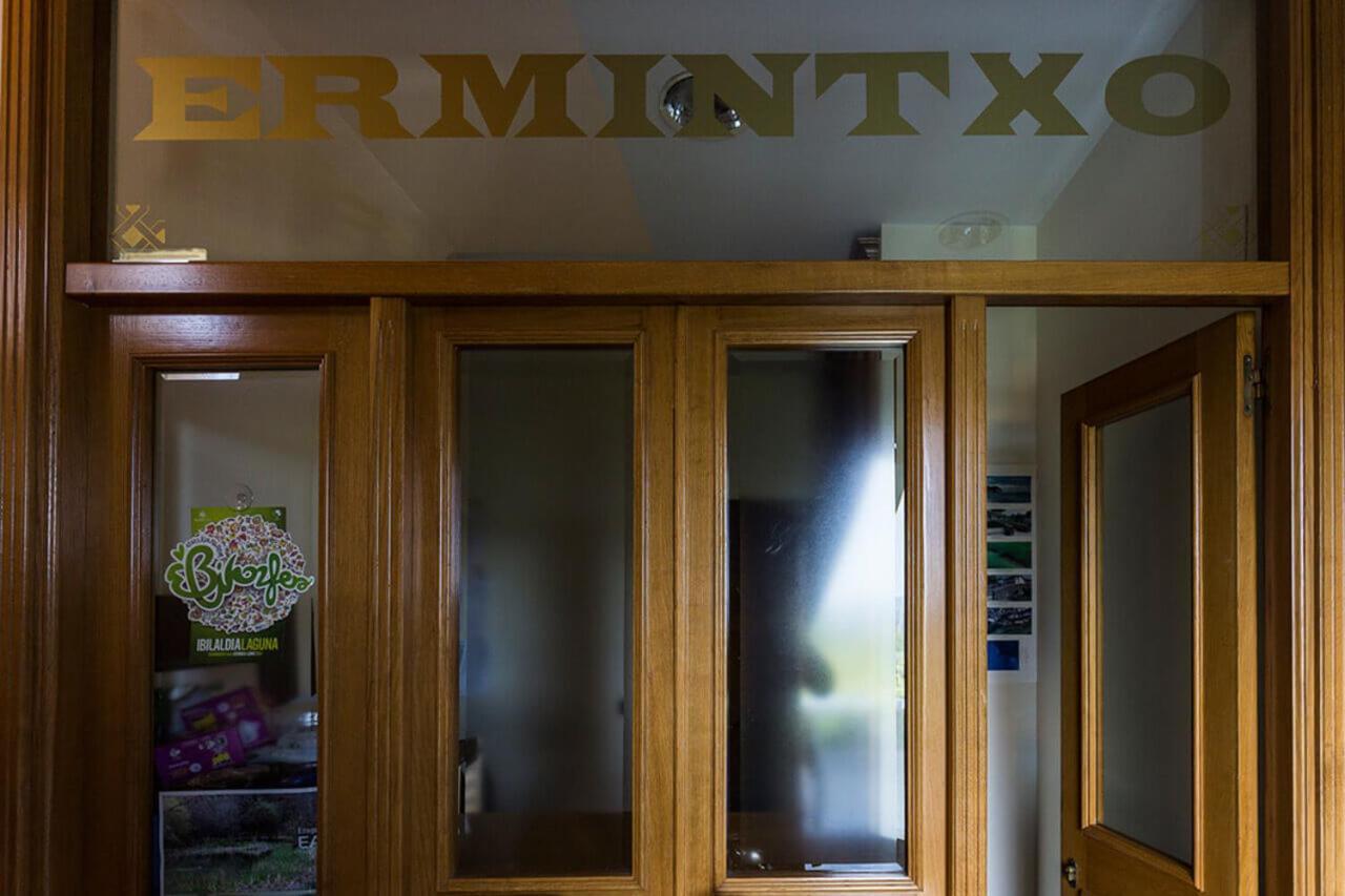 Hotel Ermintxo Ea Eksteriør billede